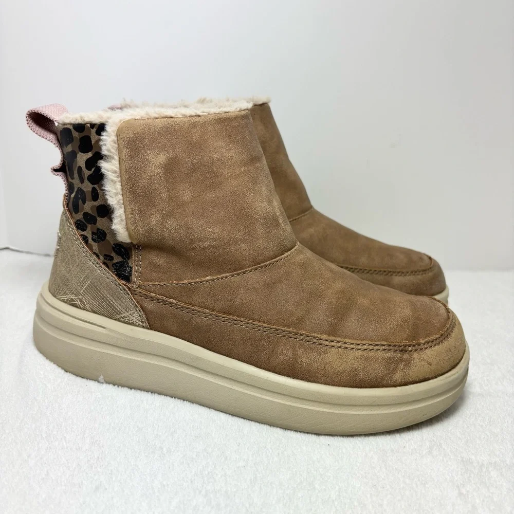 Hey Dude Kids Tan Boots with Leopard Print‎ Size 3